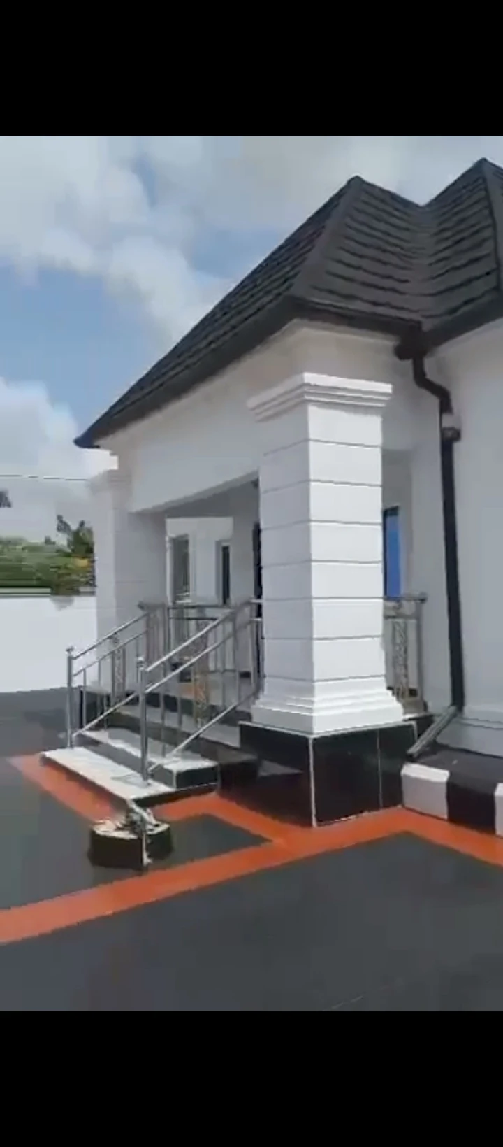 2 Bedroom Flat for Sale in Behind liberty hotel sapele road Benin city, Edo - Image 2