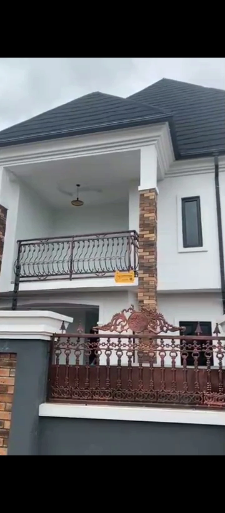 Duplex for Sale in Ugbor, Edo - Image 2