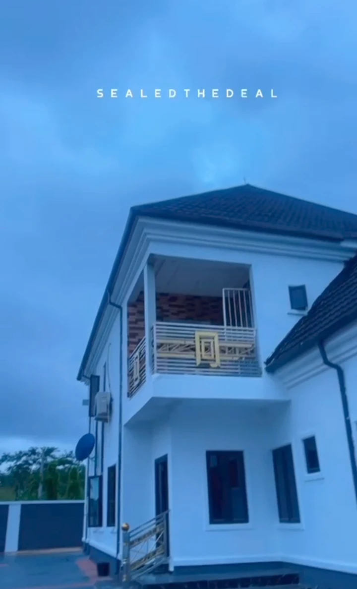 Duplex for Sale in ugbor  MTN max, Edo - Image 1