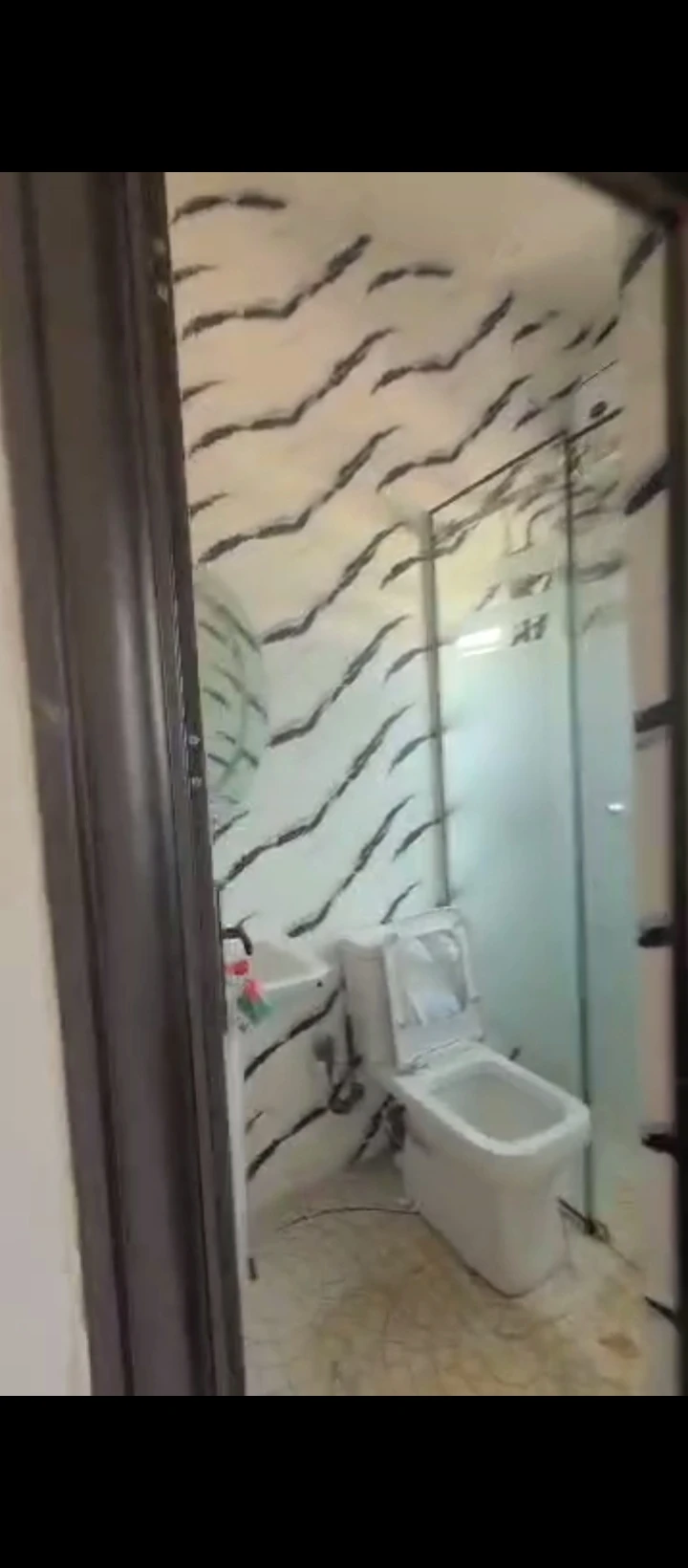 2 Bedroom Flat for Rent in Ogunwenyin, Edo - Image 3