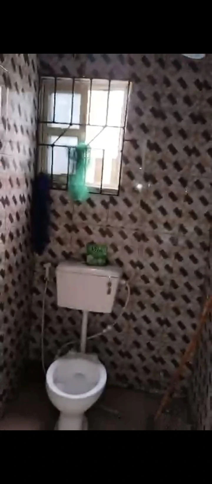 2 Bedroom Flat for Rent in Osubi Warri Delta state, Delta - Image 2