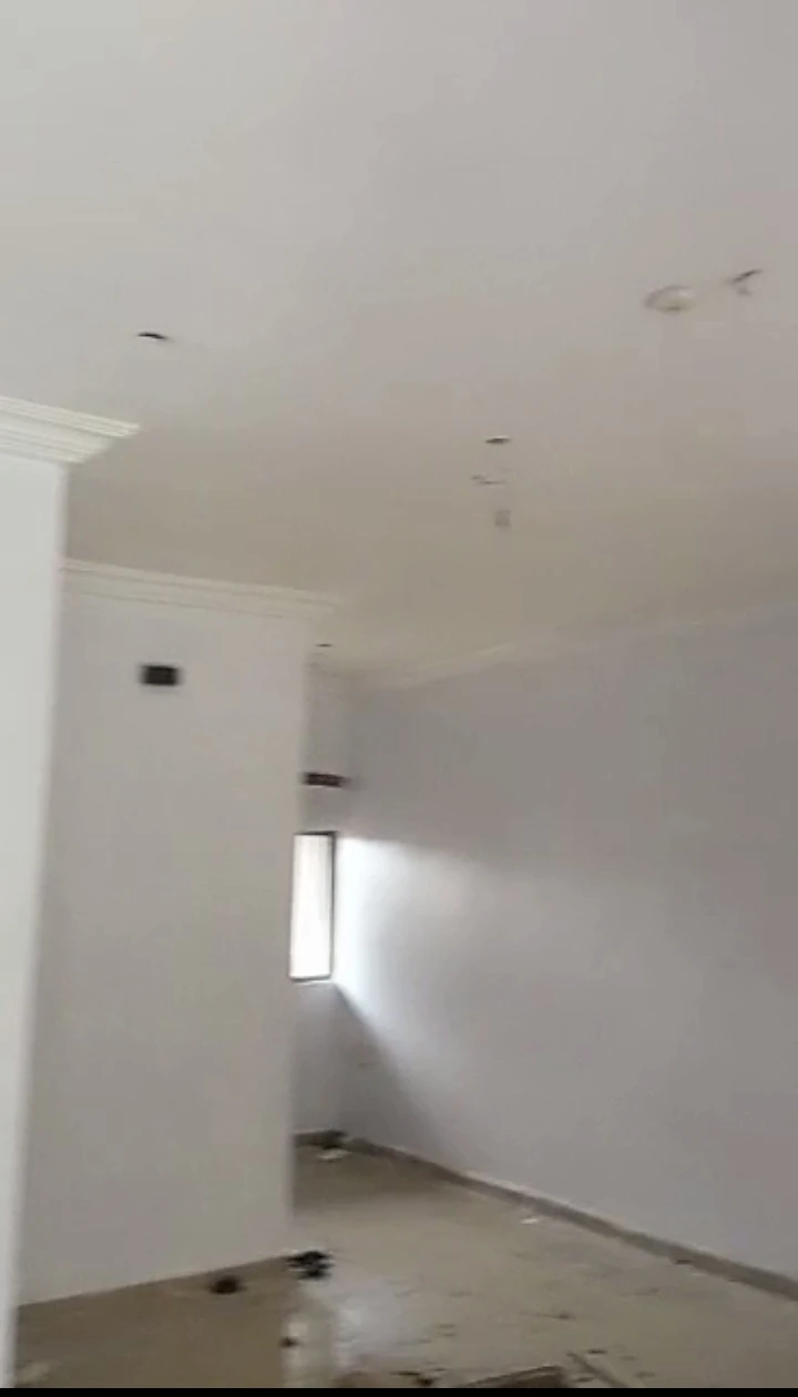 2 Bedroom Flat for Rent in Osubi Warri Delta state, Delta - Image 2