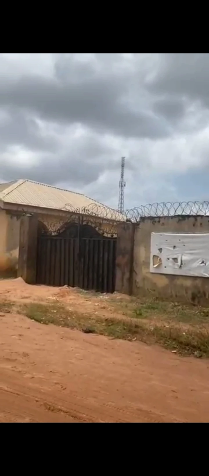 Bungalow for Sale in Ogunwenyin, Edo - Image 3