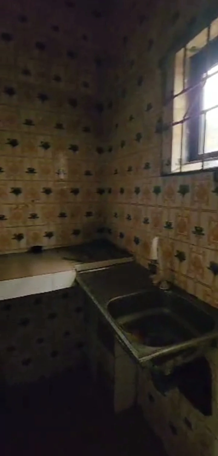 SelfContain for Rent in Jeddo, Delta - Image 1