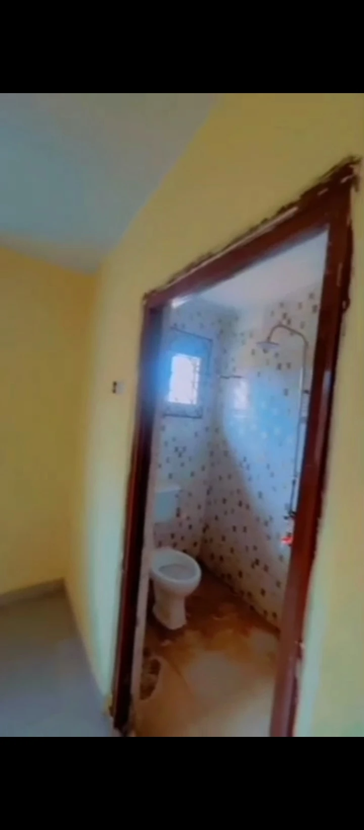 2 Bedroom Flat for Rent in Ugbor central, Edo - Image 2