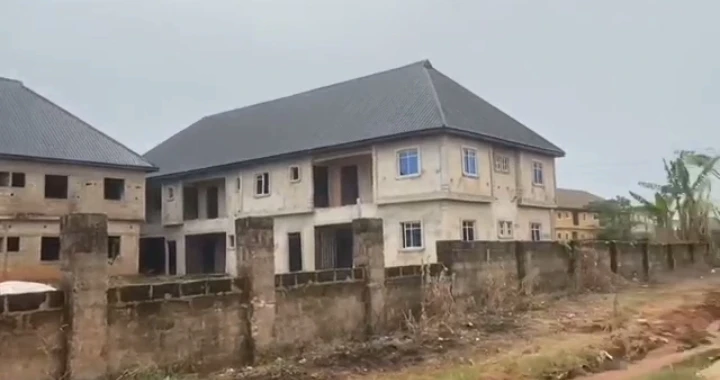 3 Bedroom Flat for Sale in Sapele road, Edo - Image 2