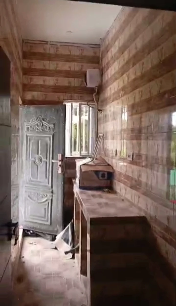 SelfContain for Rent in Ugolo, Delta - Image 2