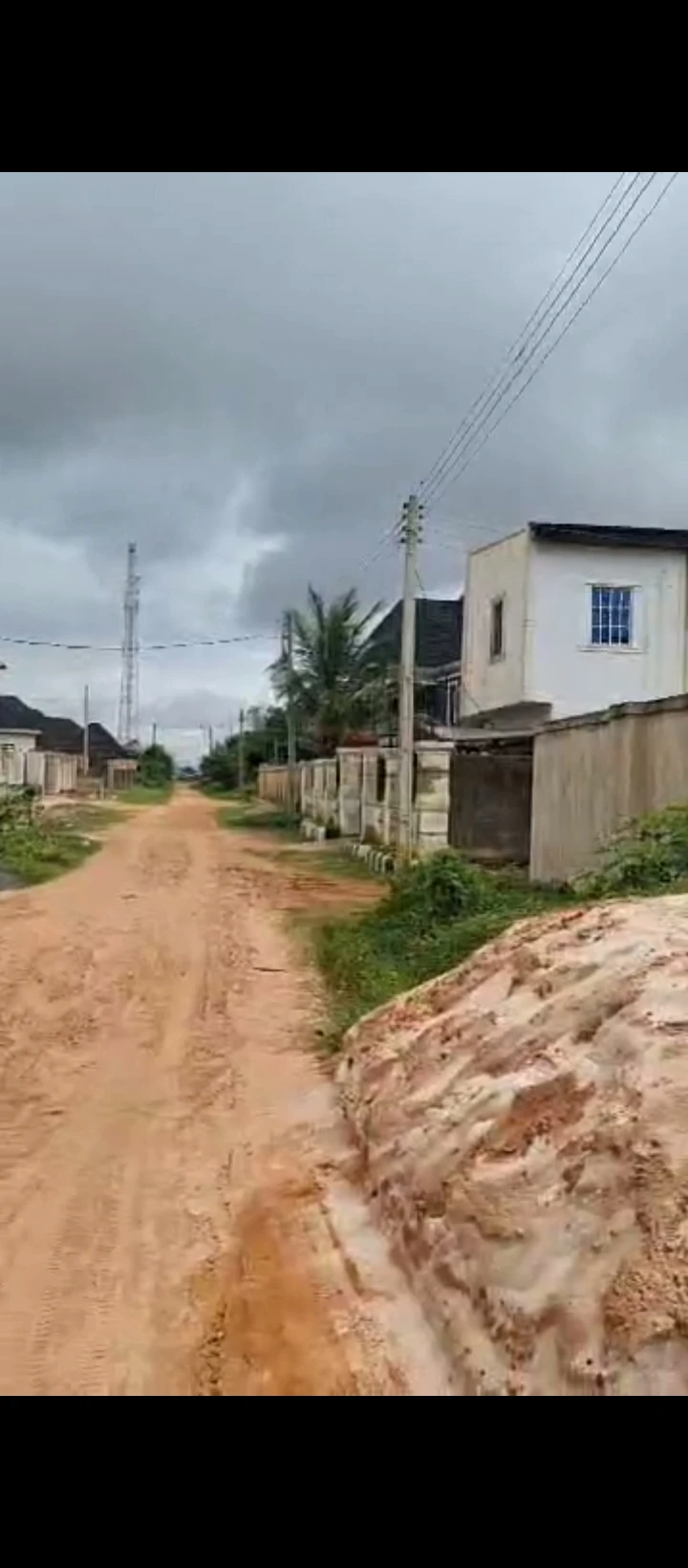 4 Bedroom Flat for Sale in Amagba, Edo - Image 4