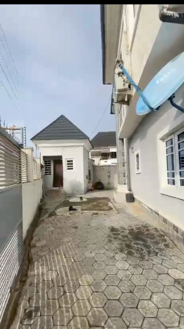 4 Bedroom Flat for Sale in Carribbean Estate off irhirhi Rd off airport road Arougba, Edo - Image 3