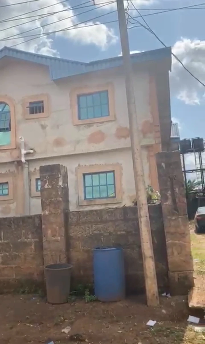 3 Bedroom Flat for Sale in Ugbor central, Edo - Image 1