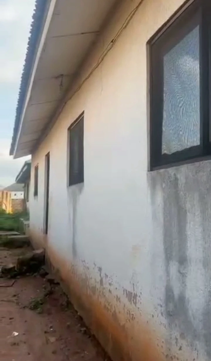 Bungalow for Sale in Ekhea sapele road Benin city, Edo - Image 3