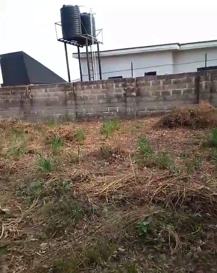 Bungalow for Sale in Okhouromi, Edo - Image 1