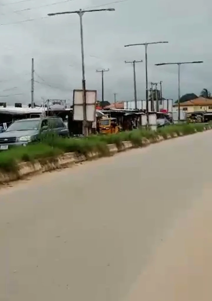 Hotel for Sale in Ugbor, Edo - Image 1