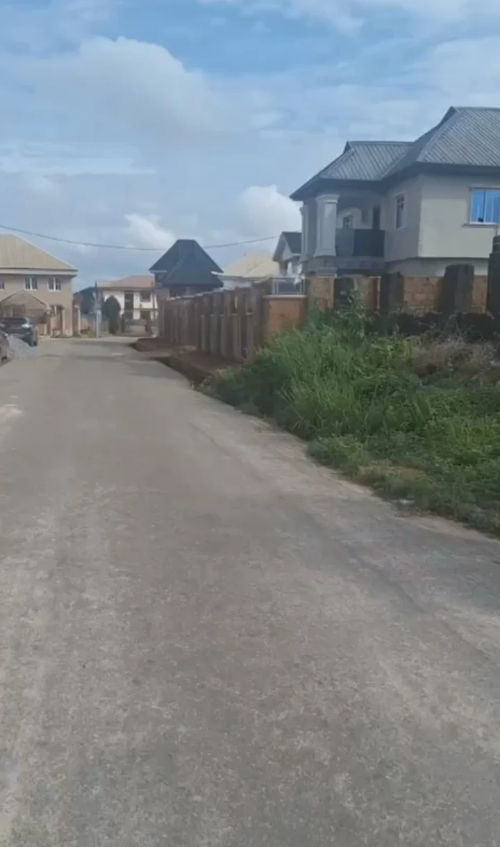 Uncompleted Building for Sale in Ugbor, Edo - Image 2