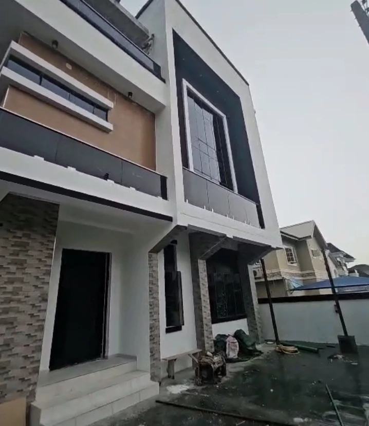 Duplex for Sale in Lekki, Lagos - Image 1