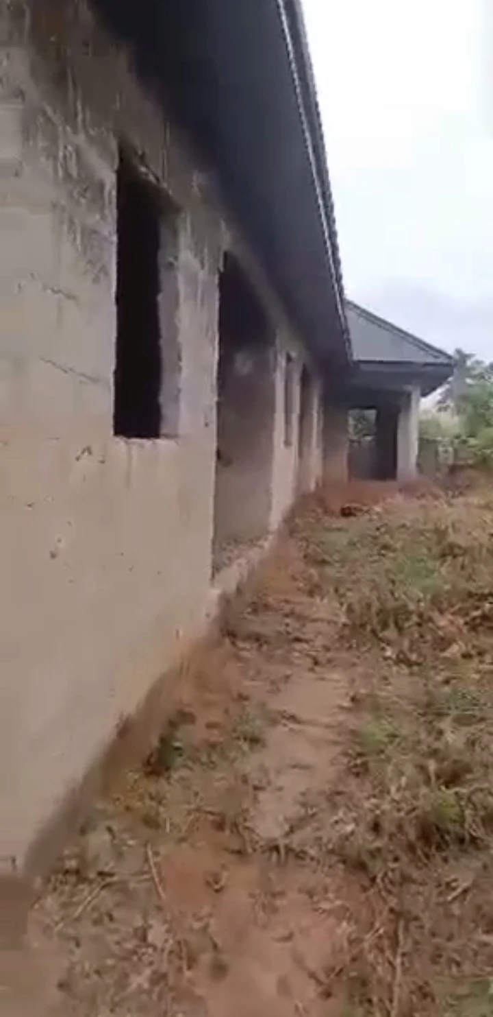 Uncompleted Building for Sale in Okhabere, Edo - Image 1
