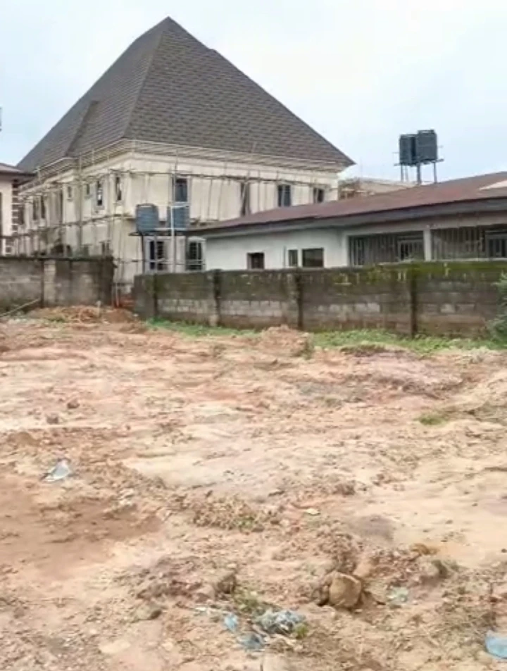 Land for Sale in 1st ugbor, Edo - Image 1