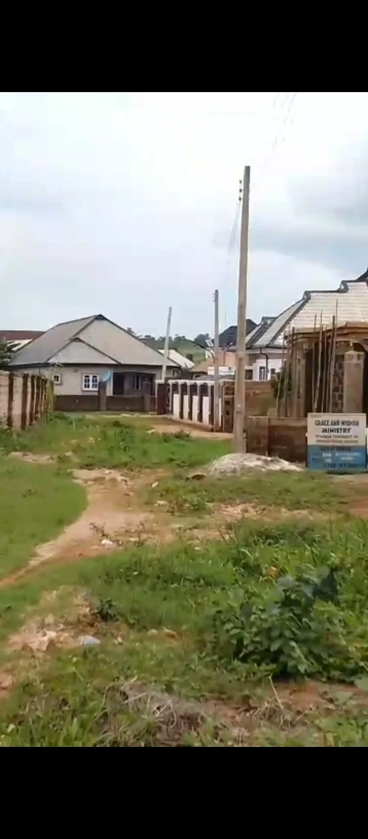 Uncompleted Building for Sale in Evbudia airport road Benin city, Edo - Image 3