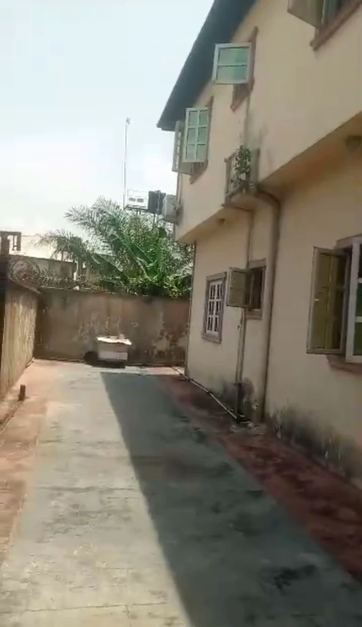 3 Bedroom Flat for Sale in Chalisco phase 2 off NPA road Warri Delta state, Delta - Image 1