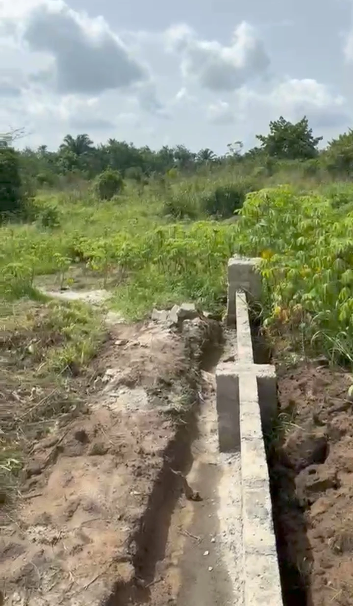 Land for Sale in Usieffuru, Delta cover picture