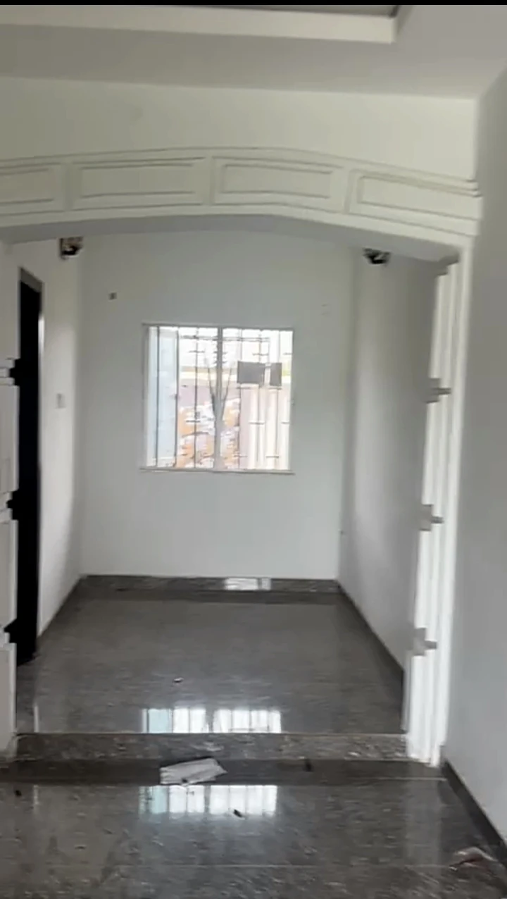 2 Bedroom Flat for Rent in Chalisco, Delta