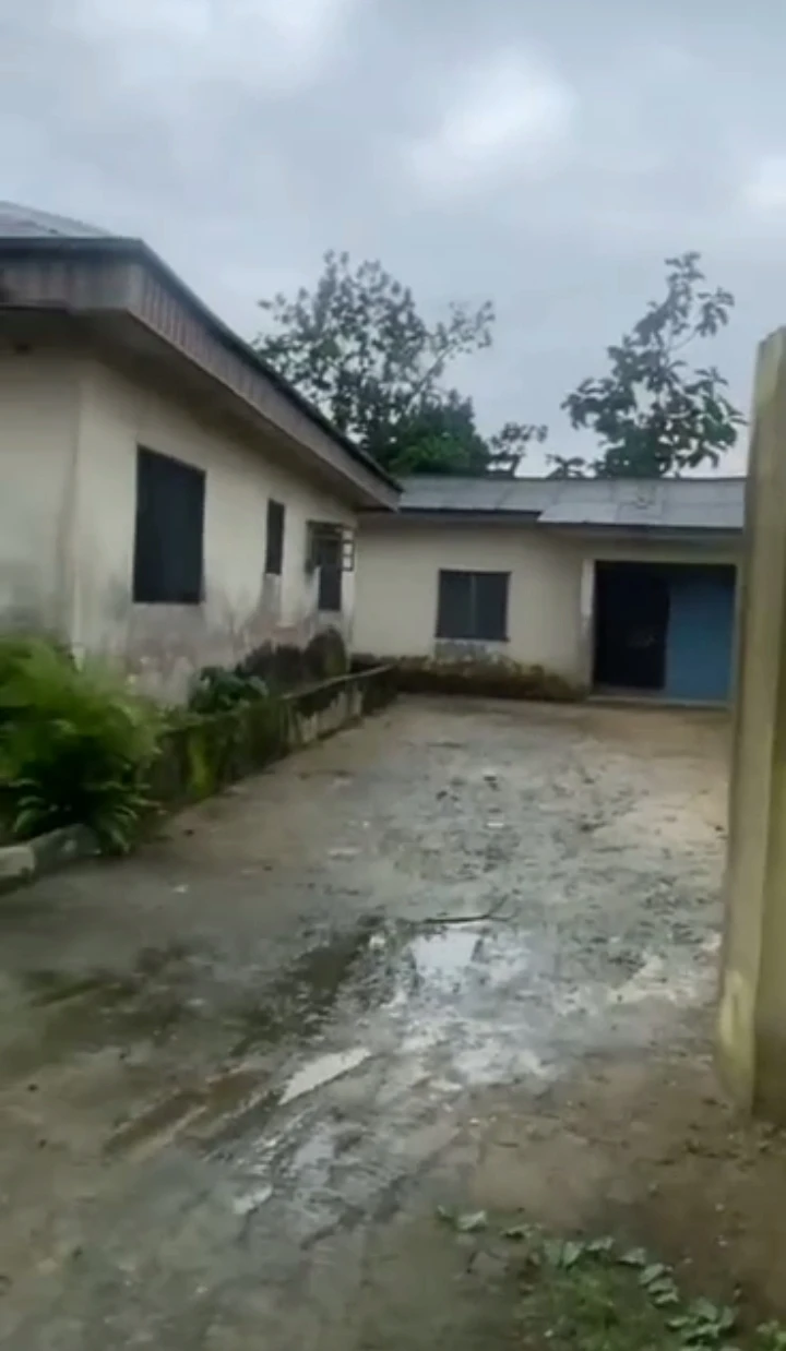 property cover photo