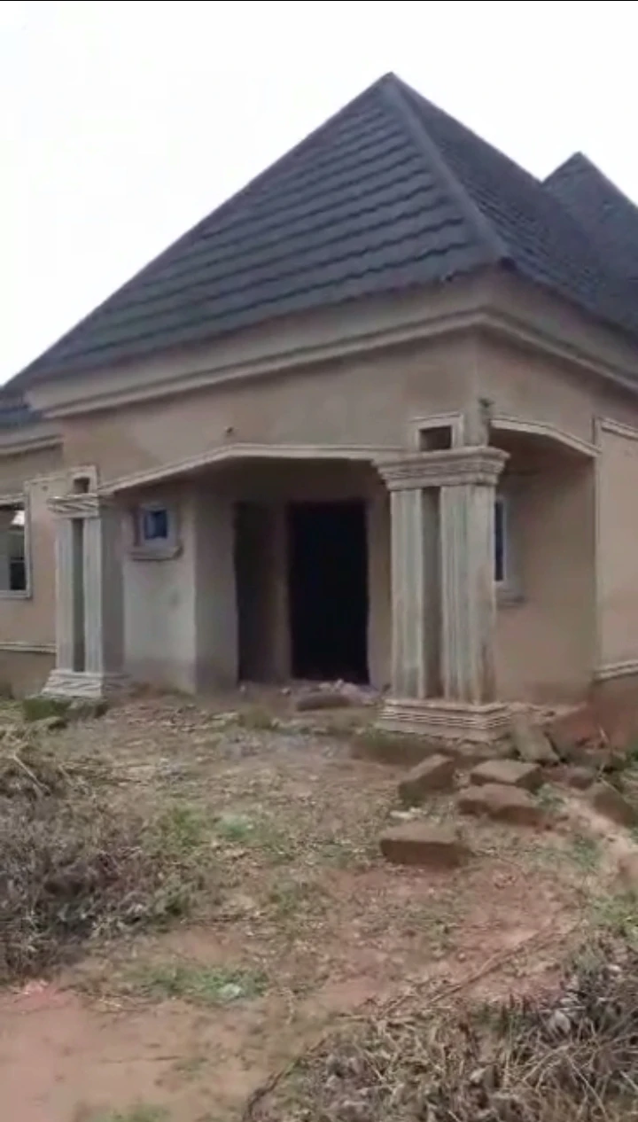 Bungalow for Sale in Amagba/ Guobadia Ekea area, Edo cover picture