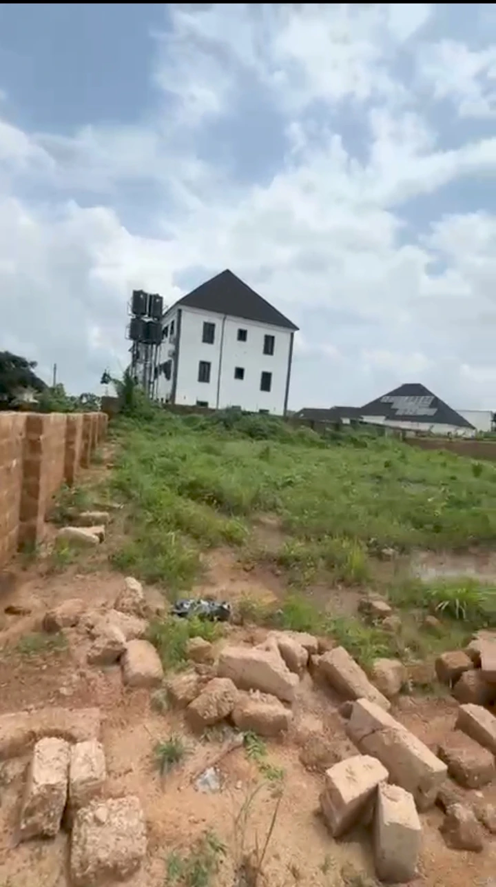 Land for Sale in Okhouromi, Edo cover picture