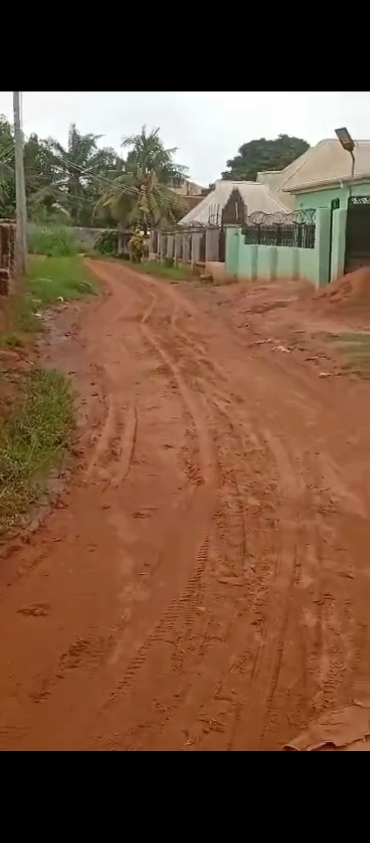 4 Bedroom Flat for Sale in Isihor, Edo cover picture