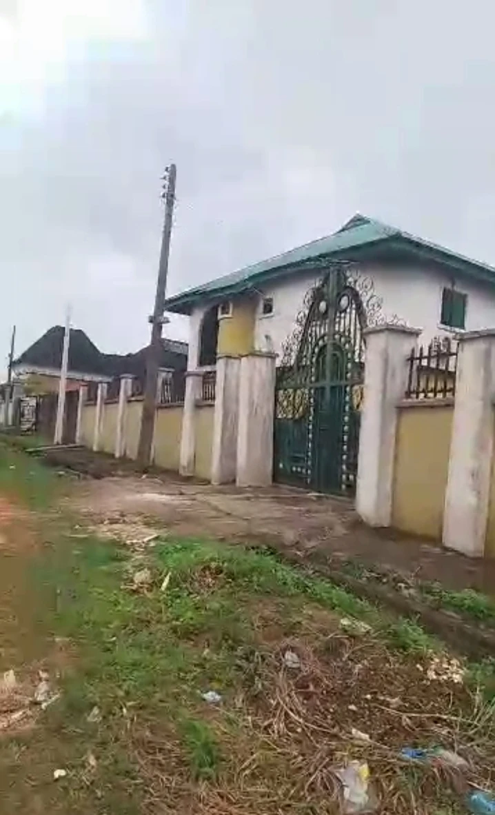 property cover photo