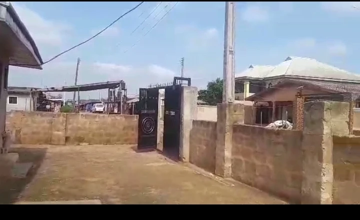 Bungalow for Sale in Aduwawa Benin city, Edo cover picture
