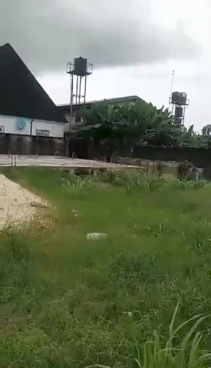 property cover photo