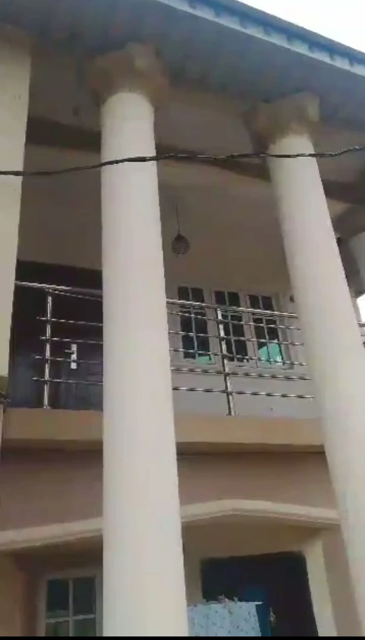 3 Bedroom Flat for Rent in Ogunwenyin, Edo cover picture