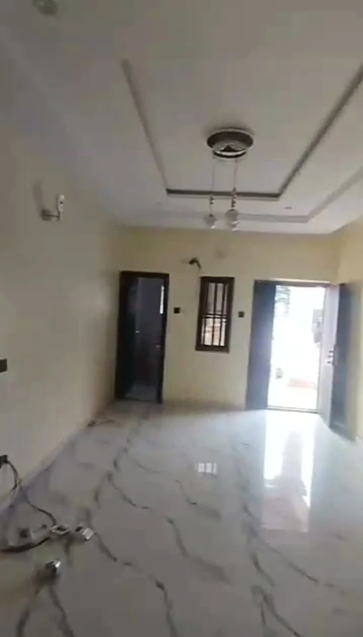 Duplex for Rent in Limit road, Edo cover picture