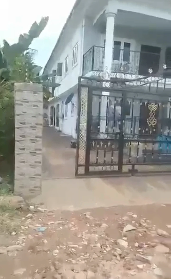 property cover photo