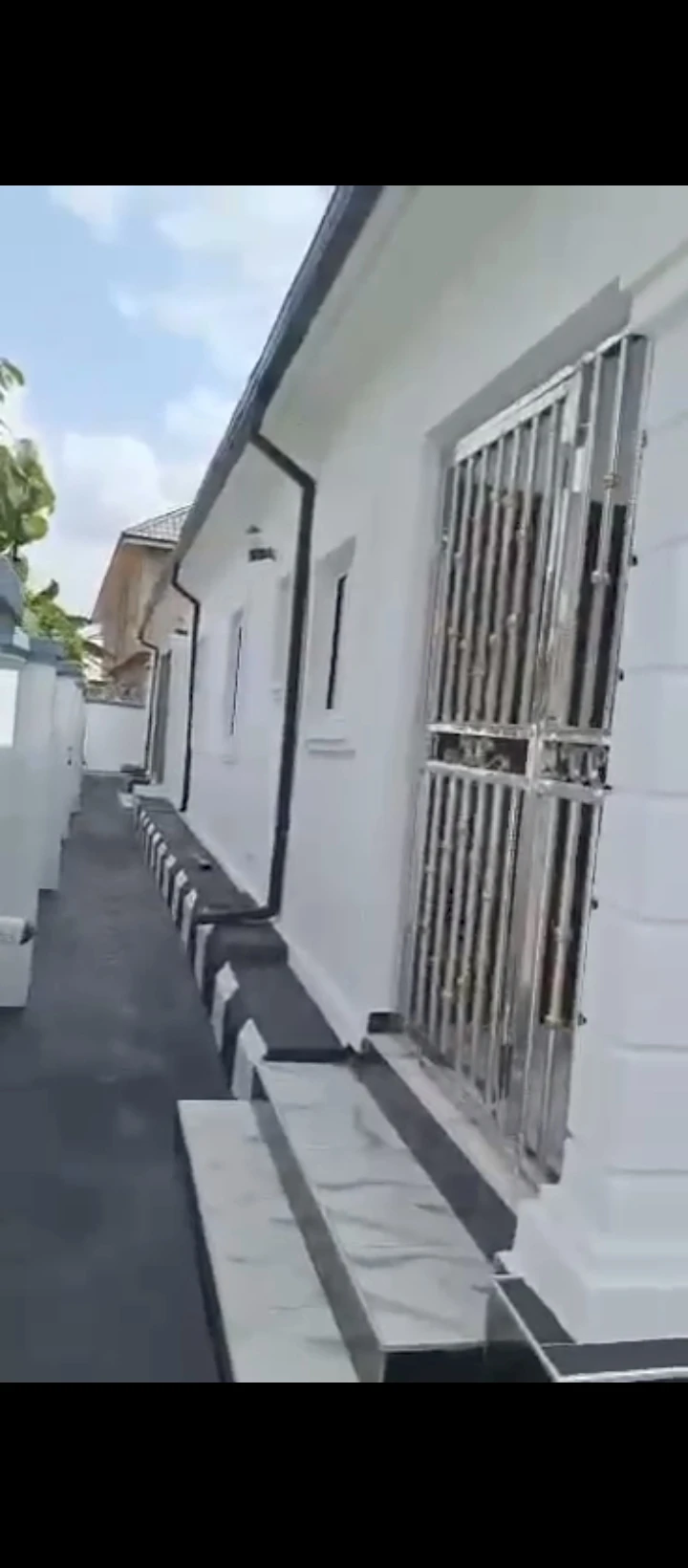Bungalow for Sale in Sapele road, Edo cover picture