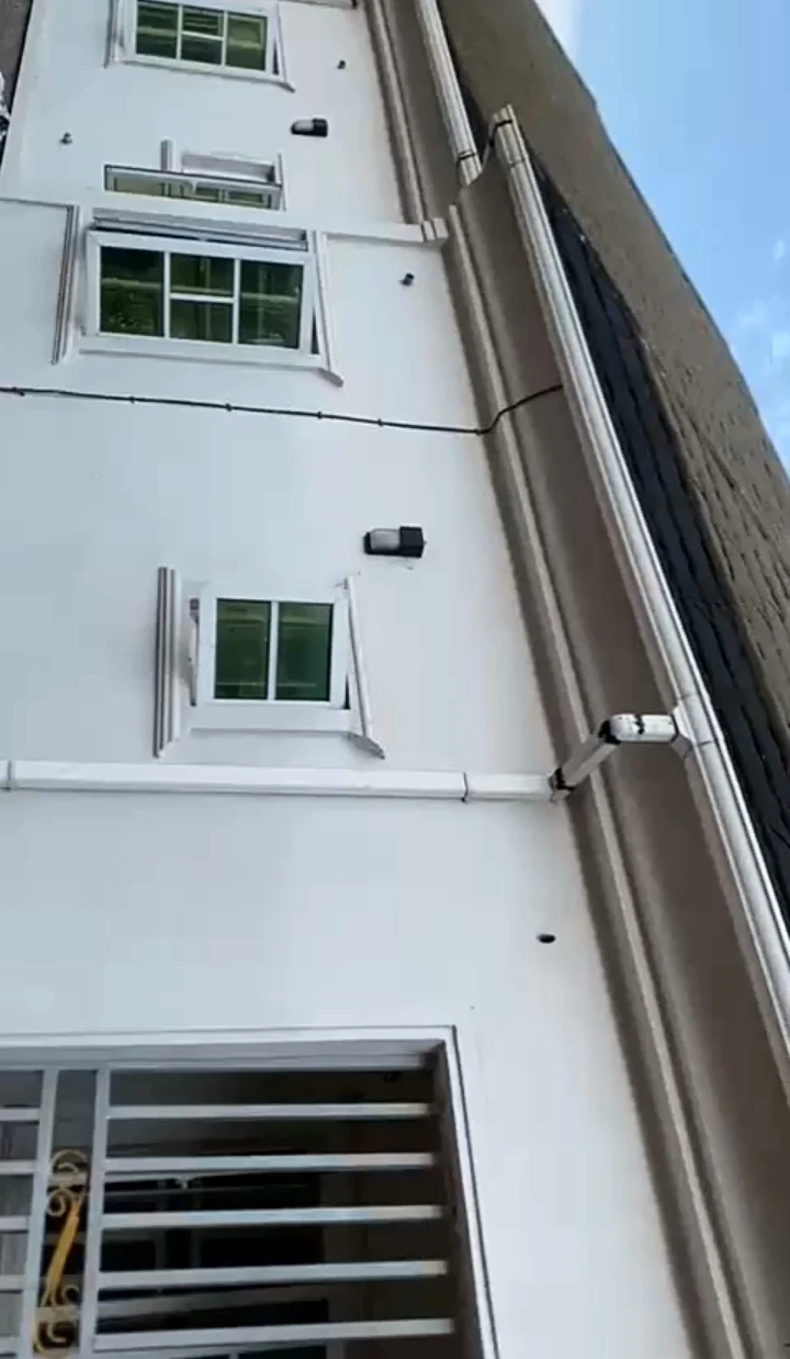 property cover photo