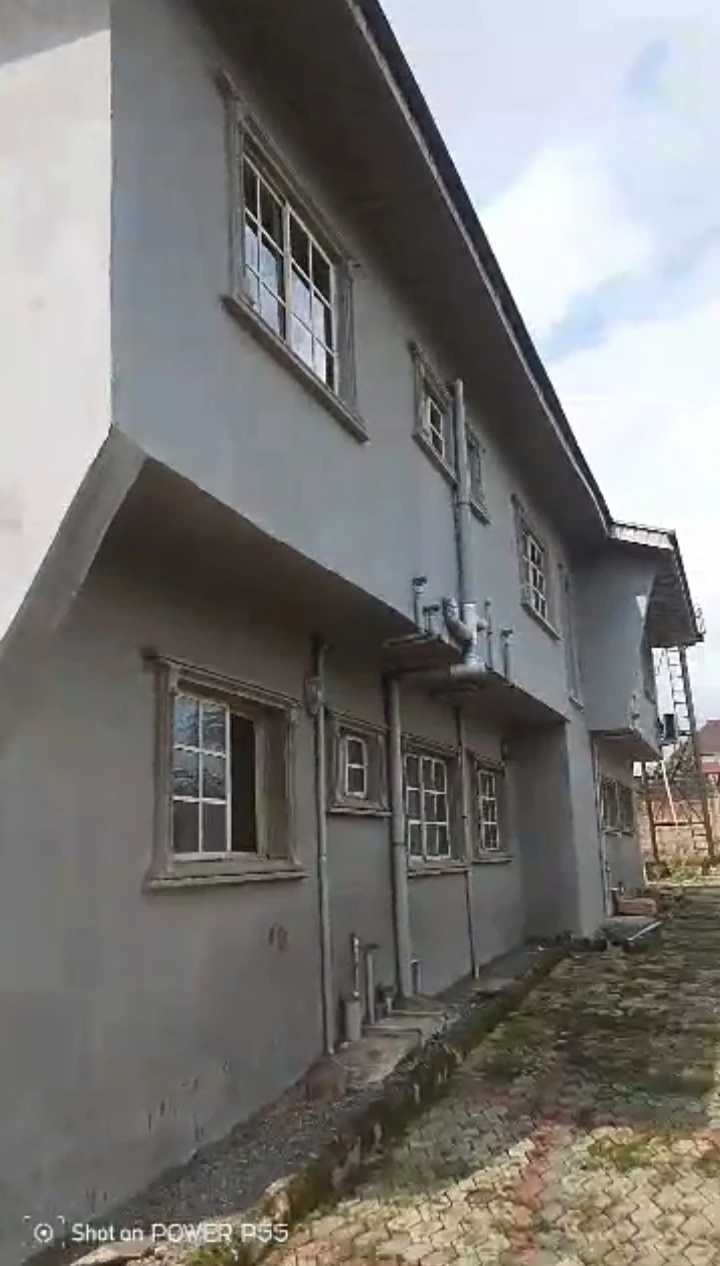 Duplex for Rent in Limit road, Edo cover picture