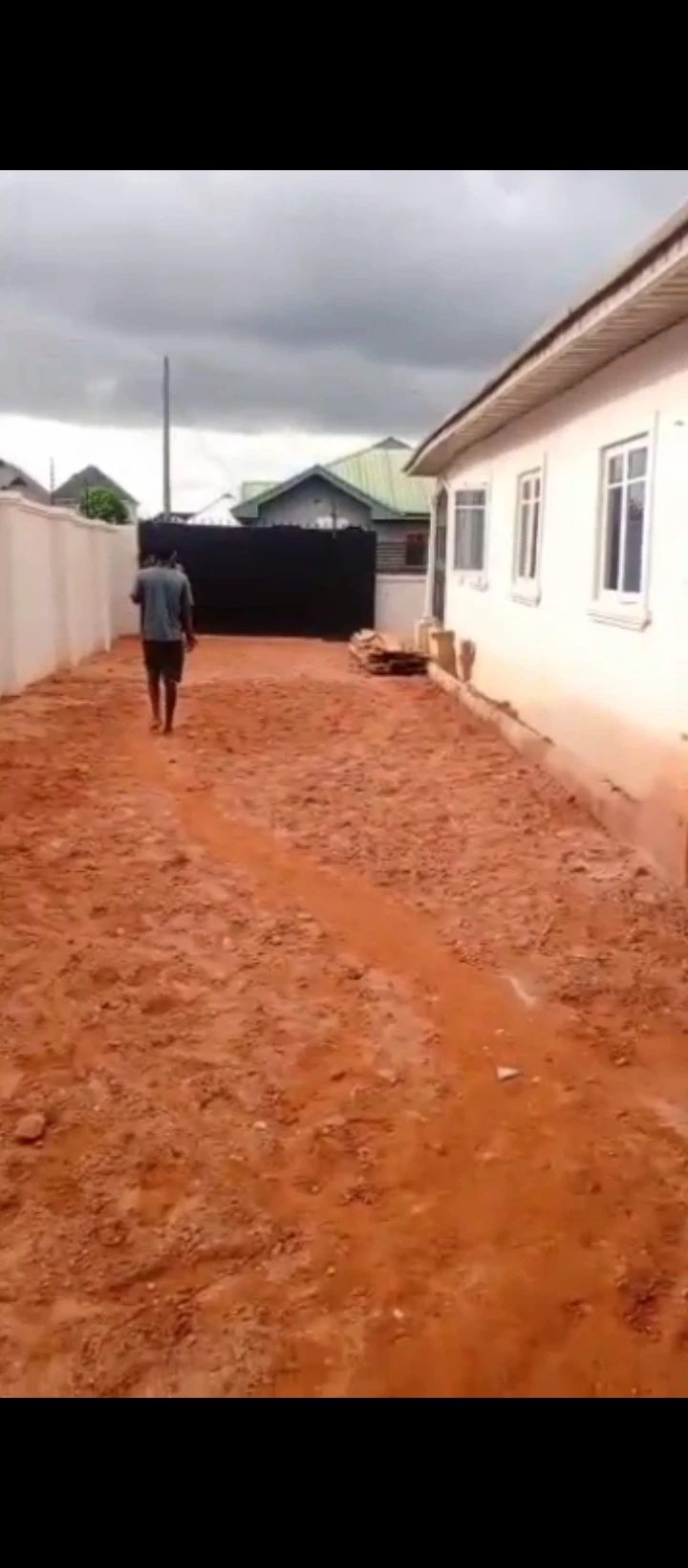 2 Bedroom Flat for Rent in Okhabere, Edo cover picture