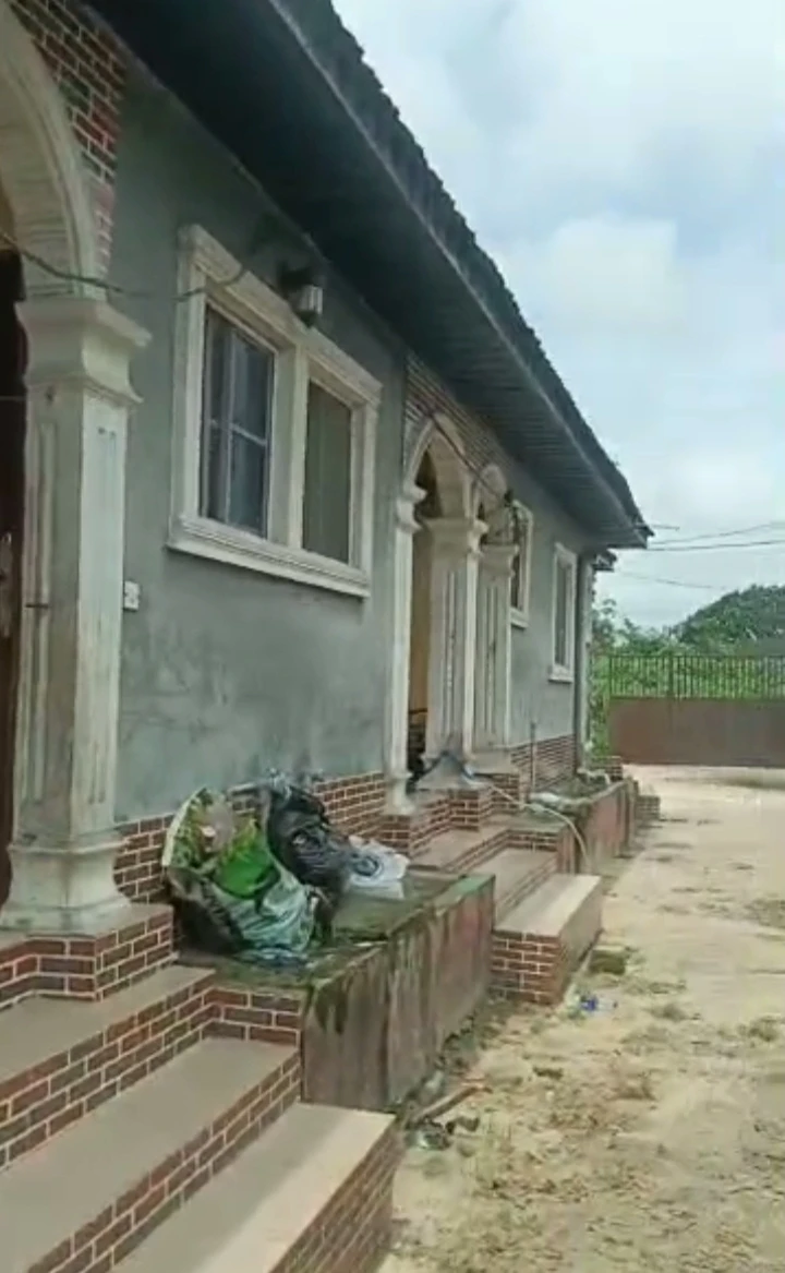 property cover photo