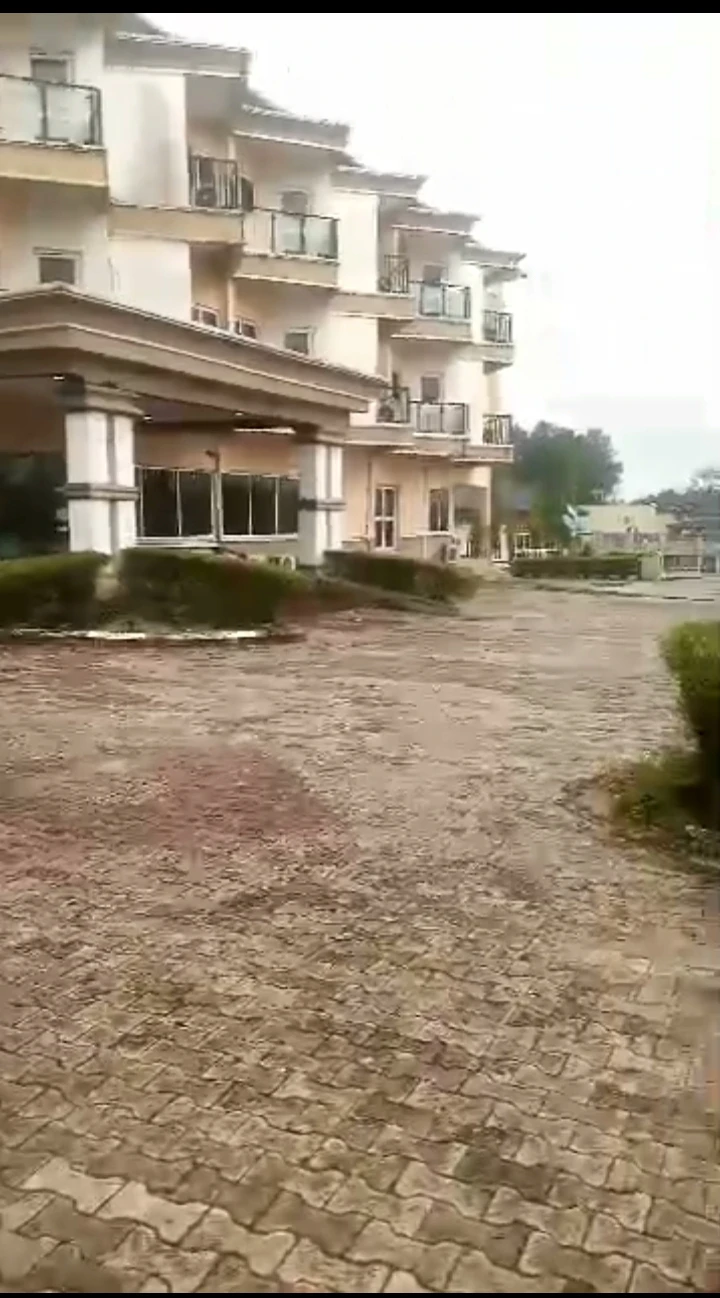 property cover photo