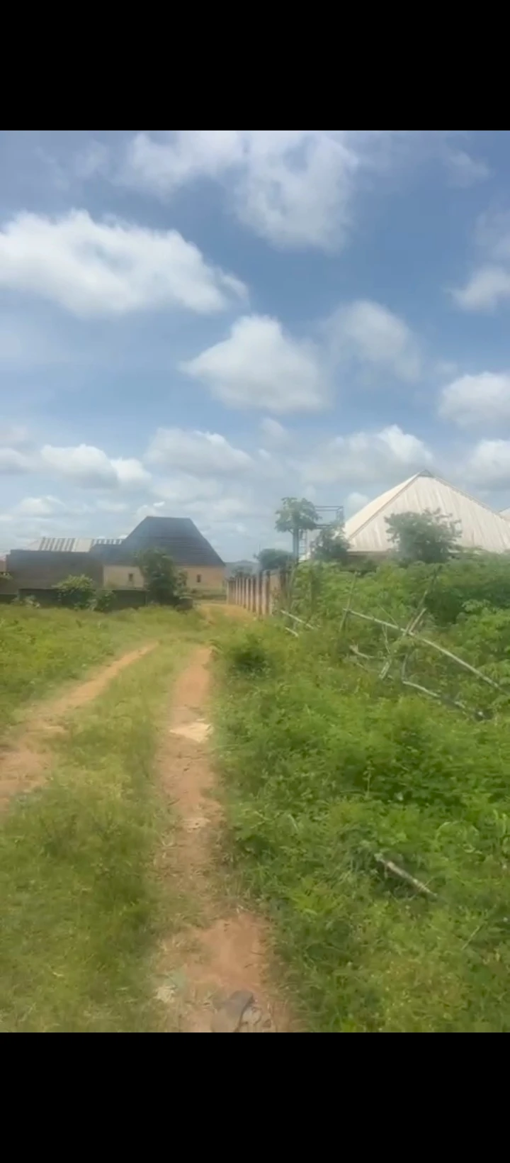 4 Bedroom Flat for Sale in Amagba, Edo