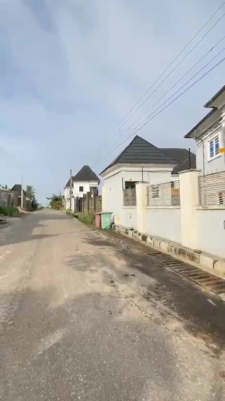3 Bedroom Flat for Sale in IRIRI Carribbean Estate, Edo cover picture