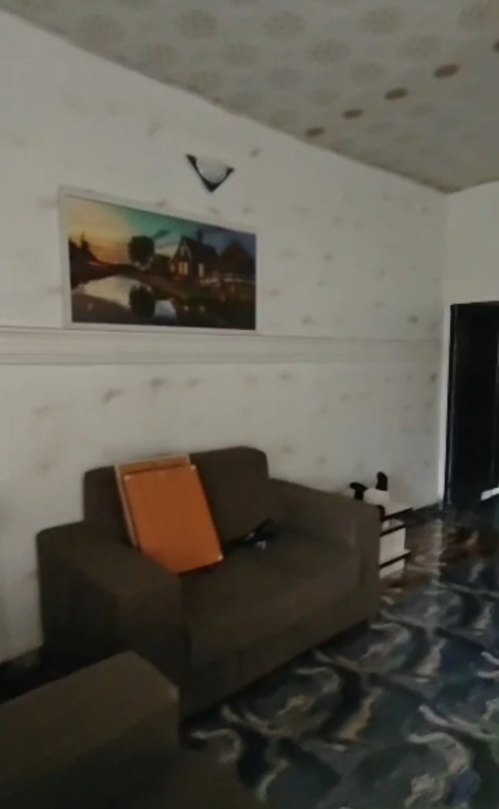 property cover photo