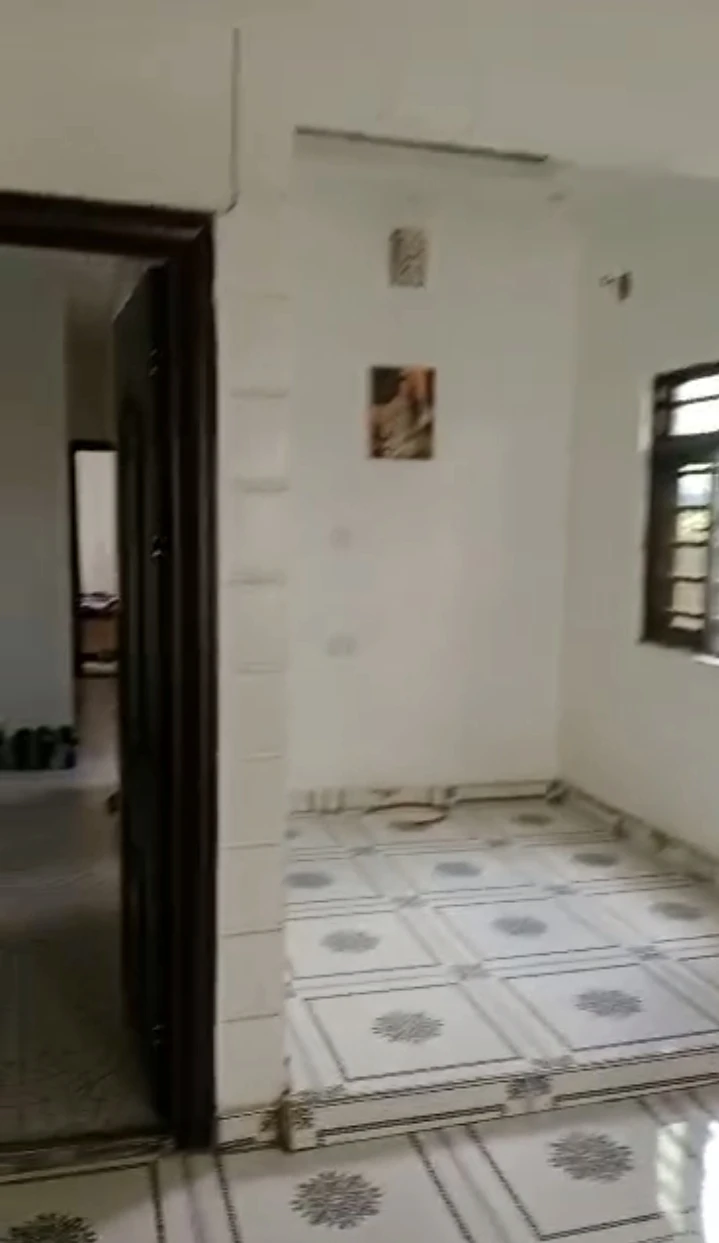 property cover photo