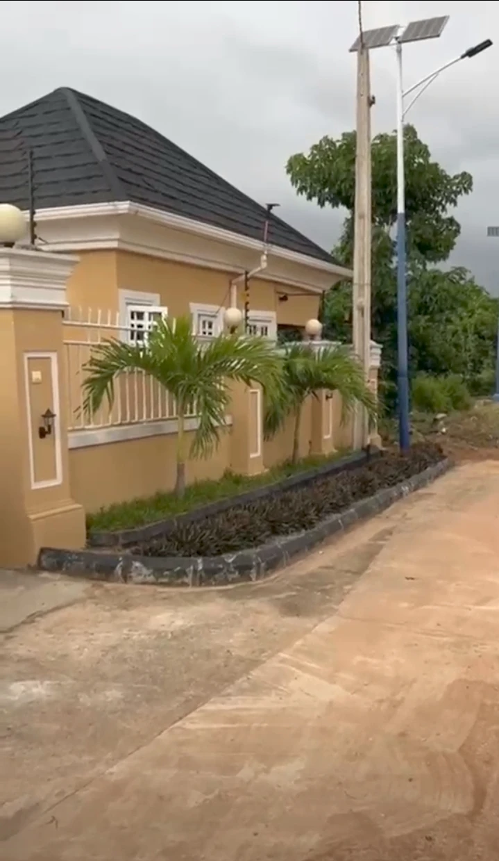 property cover photo