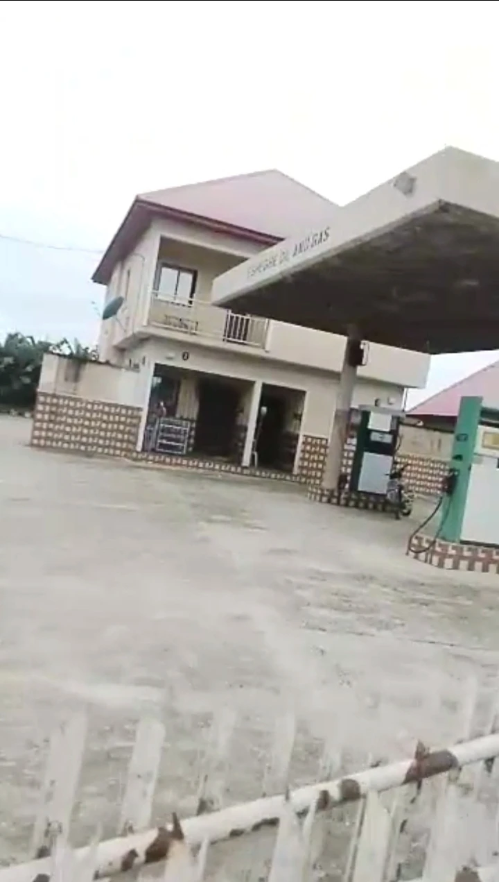 Filling Station for Sale in Alegbo off PTI road, Delta