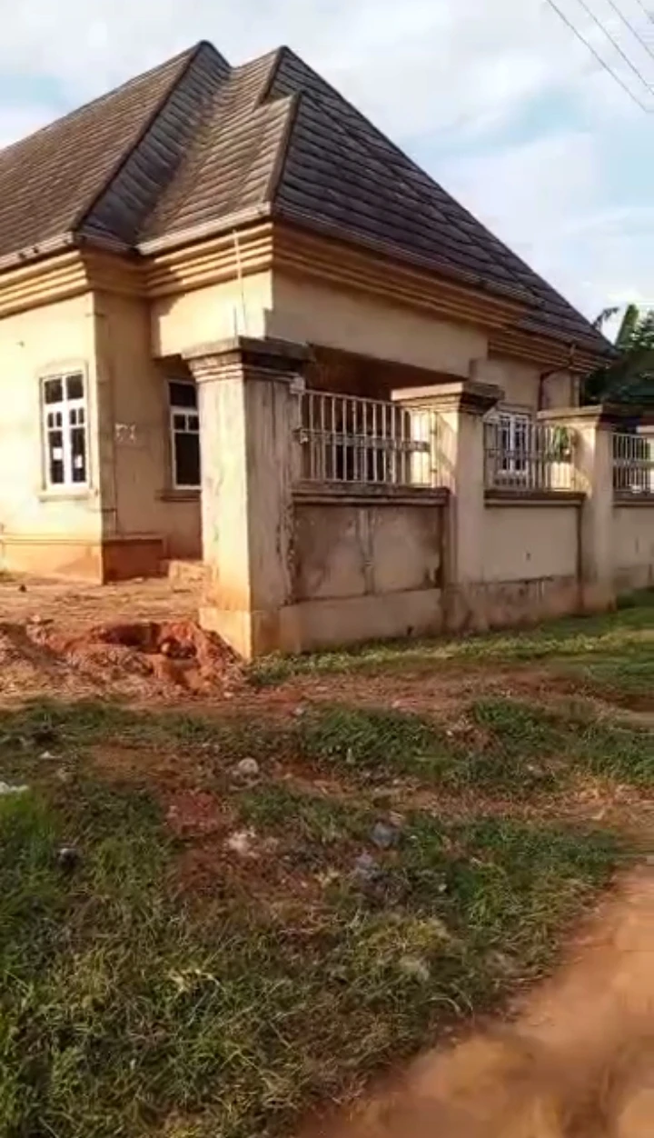Bungalow for Sale in Amagba, Edo cover picture