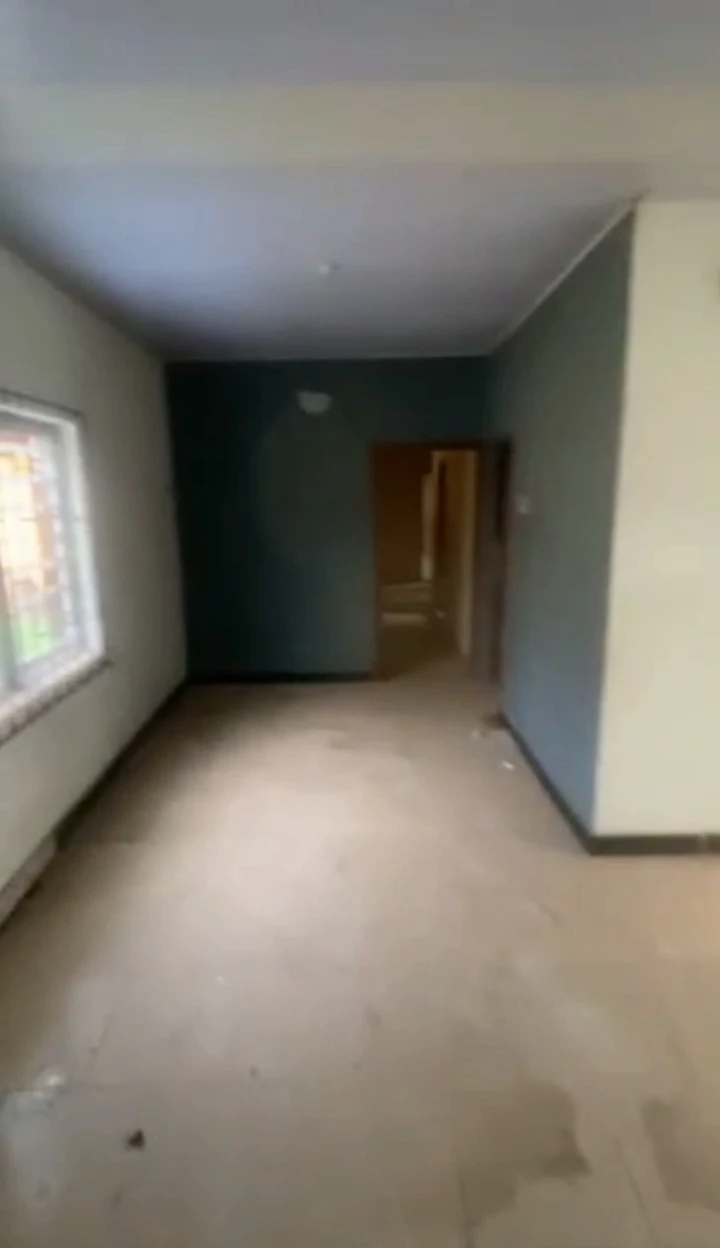 Bungalow for Lease in Oko central, Edo cover picture