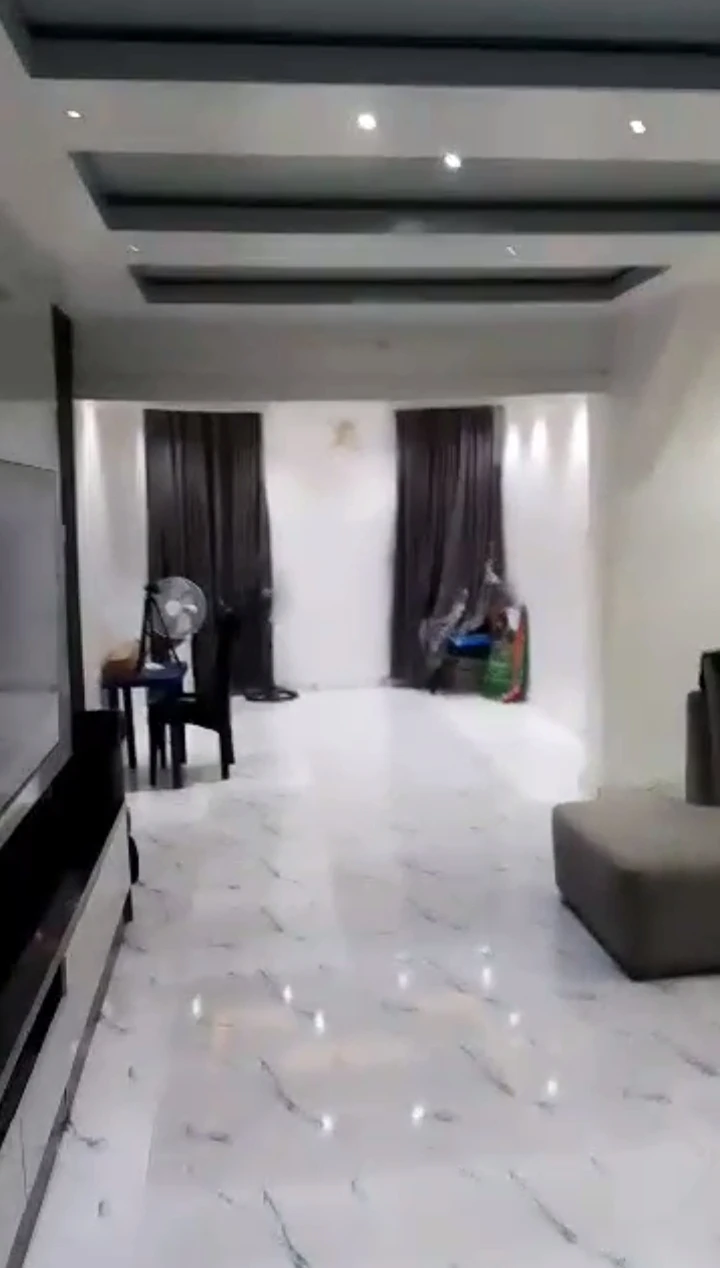 property cover photo